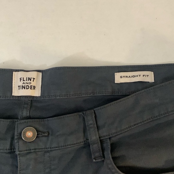 FLINT AND TINDER Straight Fit Jeans, Washed Gray Sz. 38 x 34/EUC - Picture 8 of 15